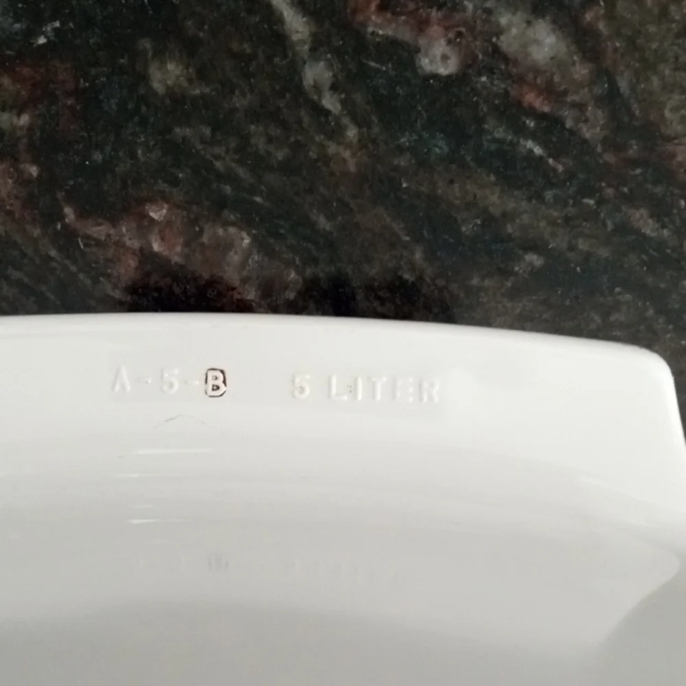 Corning Ware Blue Cornflower 5L Casserole dish - Picture 4 of 5